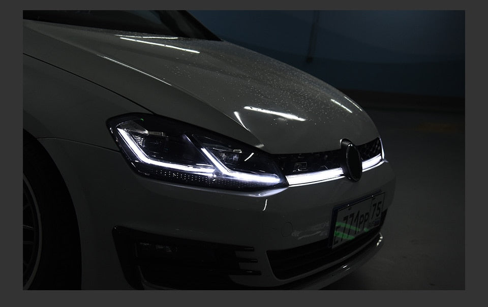 Volkswagen Golf |  7 LED Headlight Conversion Dynamic Signal